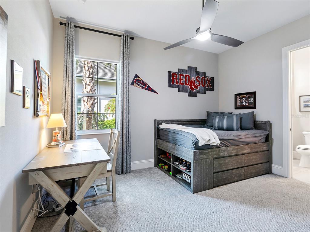 8556 Pavia Way Lakewood Ranch, FL 34202 - Photo 34 of 69