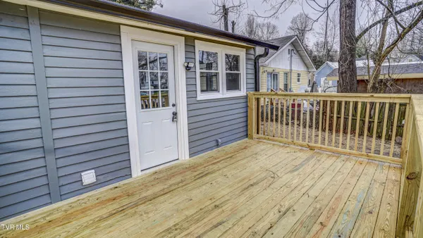 $399,000 | 116 West Poplar Street, Johnson City, TN 37604