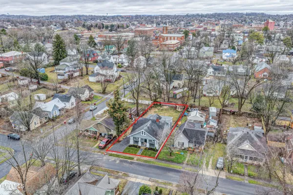 $399,000 | 116 West Poplar Street, Johnson City, TN 37604