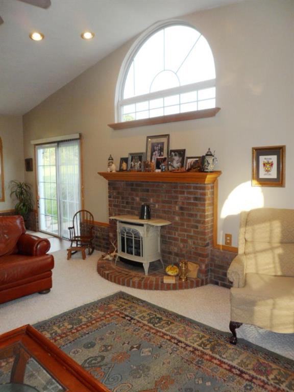 1084 Jefferson Road Waynesburg, PA 15370 - Photo 5 of 22 Gallery Image 5