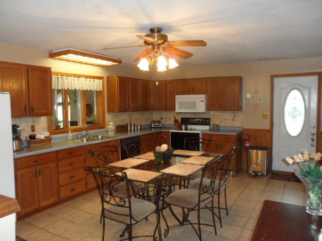 1084 Jefferson Road Waynesburg, PA 15370 - Photo 6 of 22 Gallery Image 6
