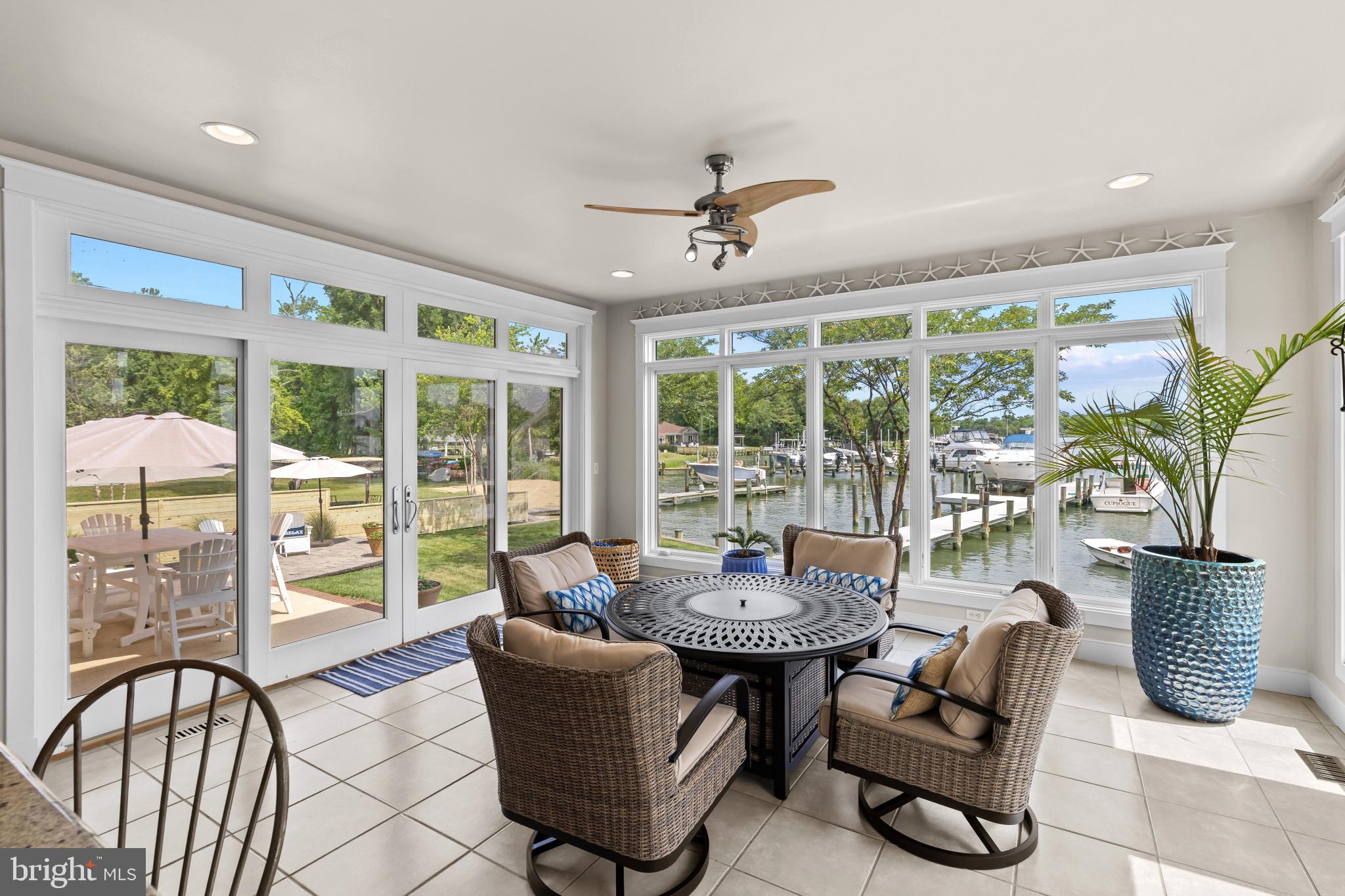 3733 Thomas Point Road Annapolis, MD 21403 - Photo 17 of 46 Sunroom with patio access
