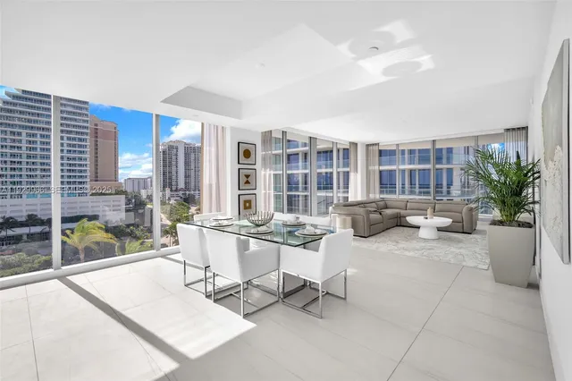 $22,500 | 151 North Seabreeze Boulevard, Unit 702, Fort Lauderdale, FL 33304