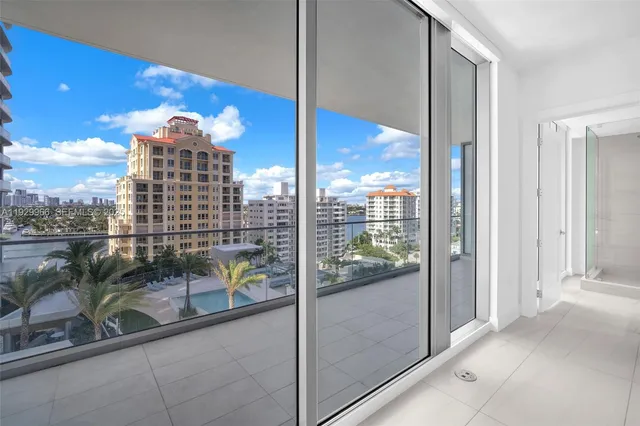 $22,500 | 151 North Seabreeze Boulevard, Unit 702, Fort Lauderdale, FL 33304