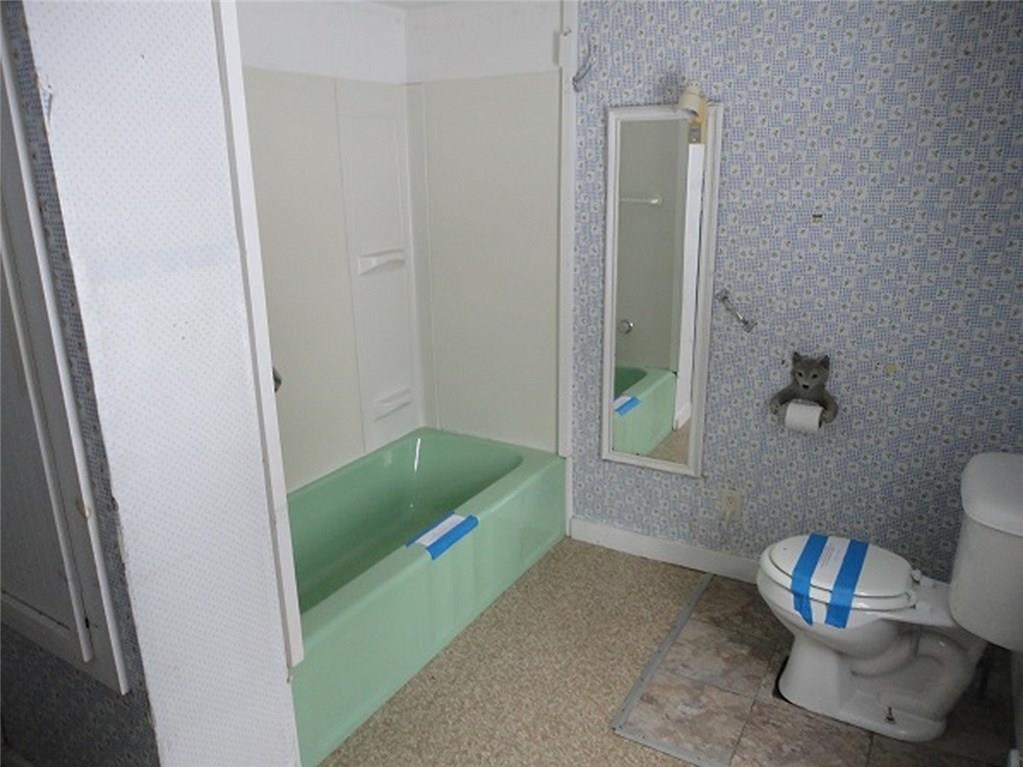 210 Meadowhill Road Manchester, ME 04351 - Photo 9 of 18 BATH