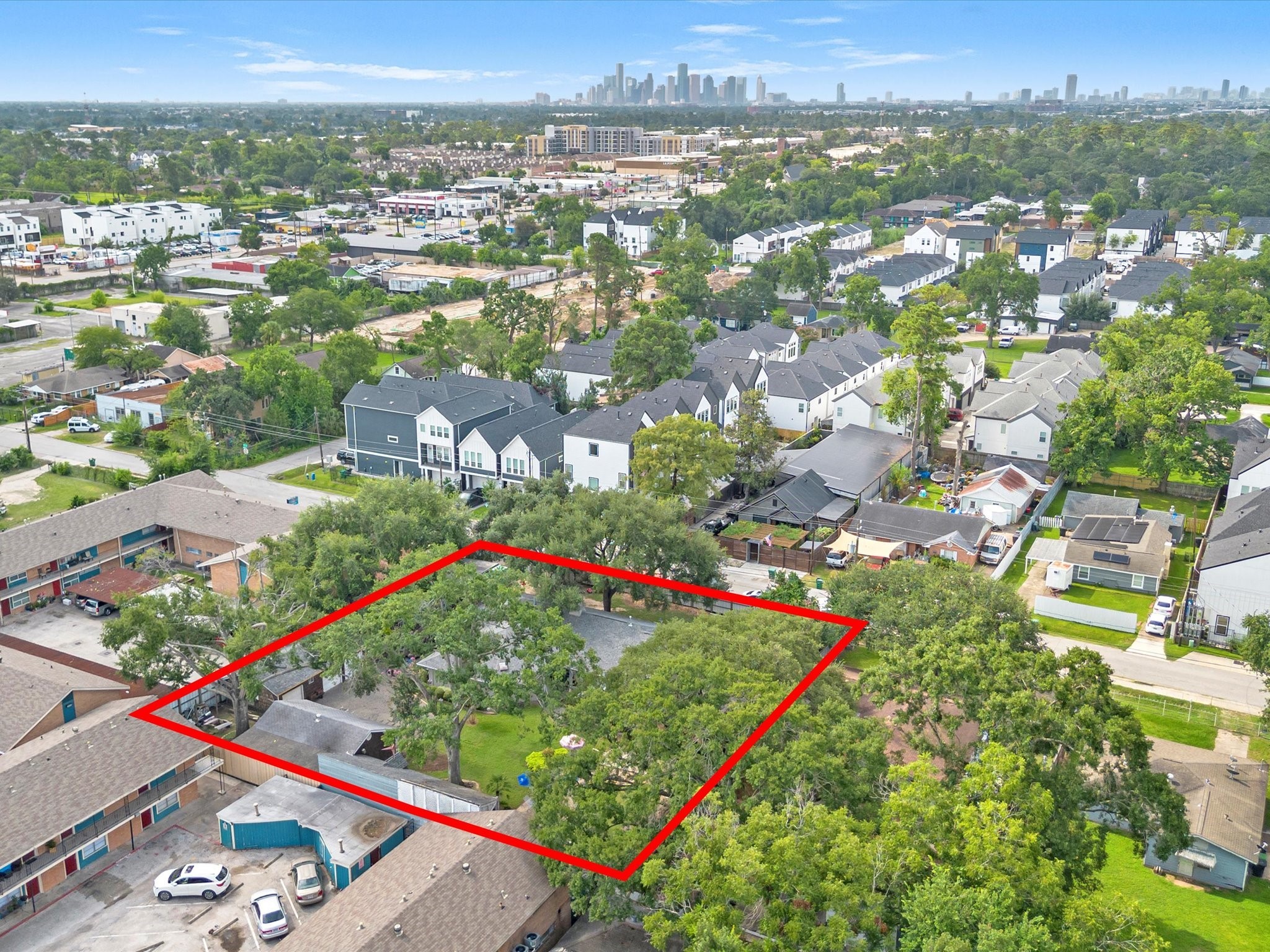 810 Martin Street Houston, TX 77018 - Photo 11 of 31 Aerial view