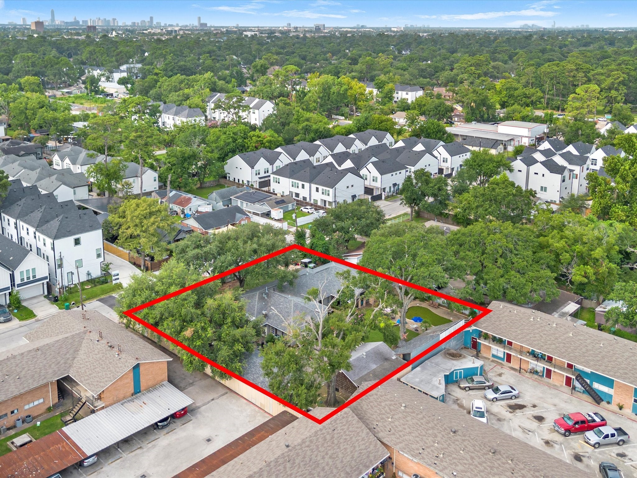 810 Martin Street Houston, TX 77018 - Photo 12 of 31 Aerial view