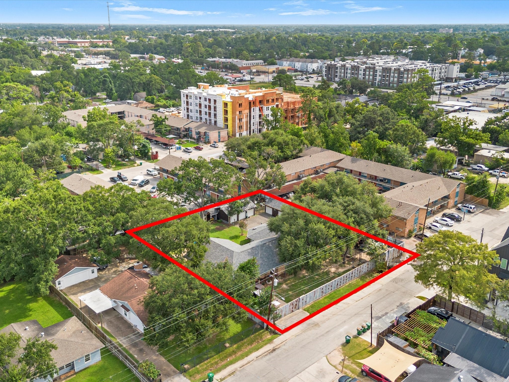 810 Martin Street Houston, TX 77018 - Photo 13 of 31 Aerial view