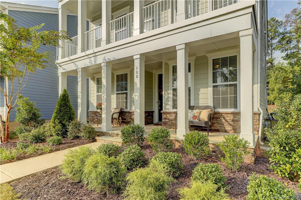 108 Helton Lane Fort Mill, SC 29708 - Photo 4 of 48 front view of a building
