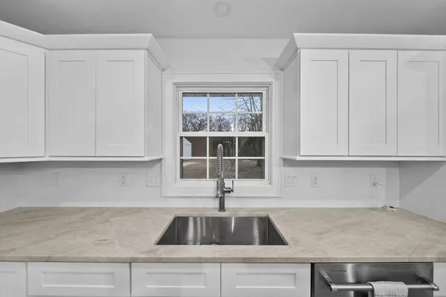 $739,900 | 1865 Lindsey Road, Clarklake, MI 49234