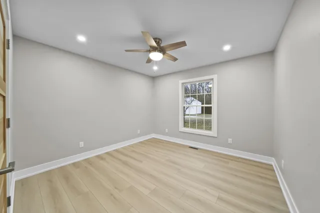 $739,900 | 1865 Lindsey Road, Clarklake, MI 49234