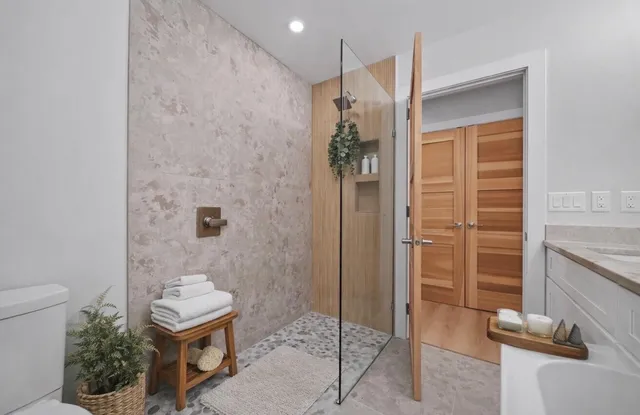 $739,900 | 1865 Lindsey Road, Clarklake, MI 49234