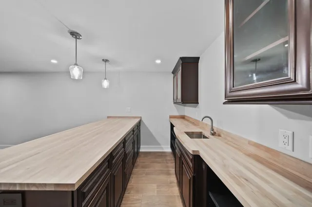 $739,900 | 1865 Lindsey Road, Clarklake, MI 49234