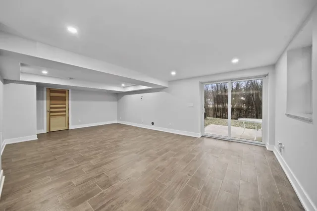 $739,900 | 1865 Lindsey Road, Clarklake, MI 49234