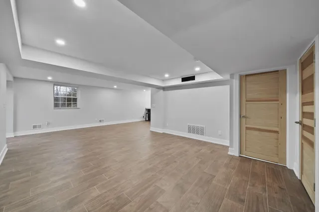 $739,900 | 1865 Lindsey Road, Clarklake, MI 49234