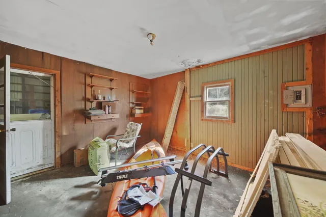 $739,900 | 1865 Lindsey Road, Clarklake, MI 49234