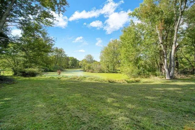 $739,900 | 1865 Lindsey Road, Clarklake, MI 49234