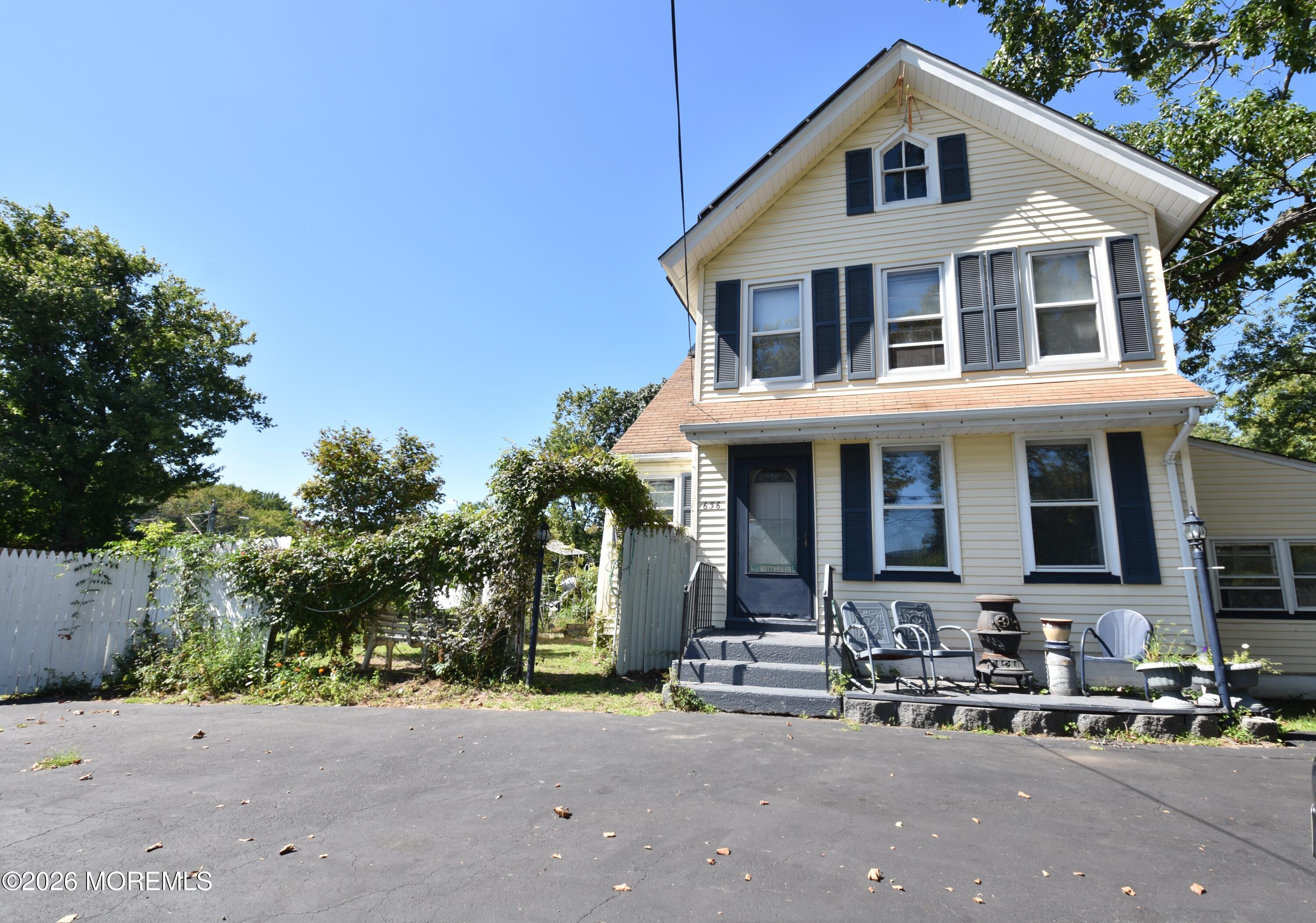 636 Holmdel Road Hazlet, NJ 07730 - Photo 32 of 50 636 Holmdel