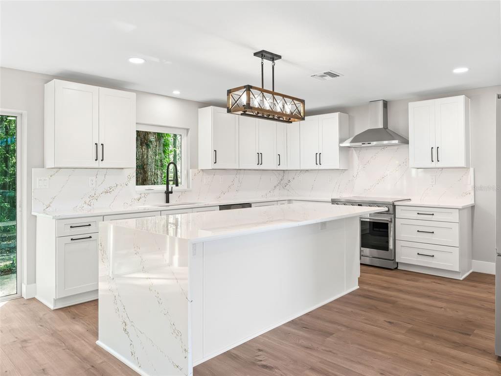 8251 Northwest 136th Ave Road Ocala, FL 34482 - Photo 10 of 59