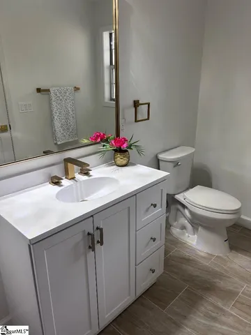 $375,000 | 2336 Racing Road, Greer, SC 29651