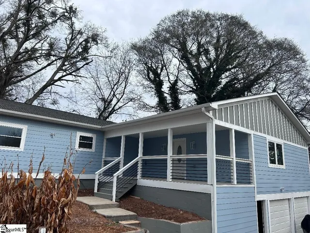 $375,000 | 2336 Racing Road, Greer, SC 29651