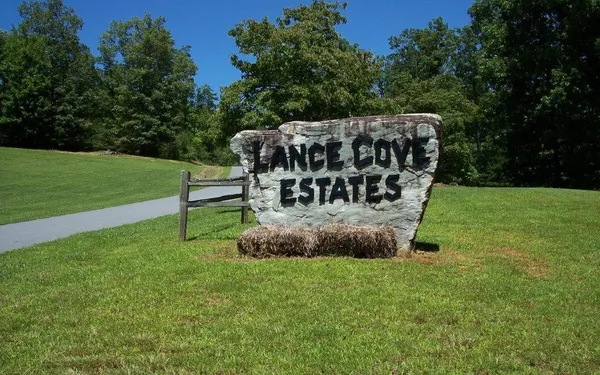 $26,585 | 24 Coyote Cove, Hayesville, NC 28904