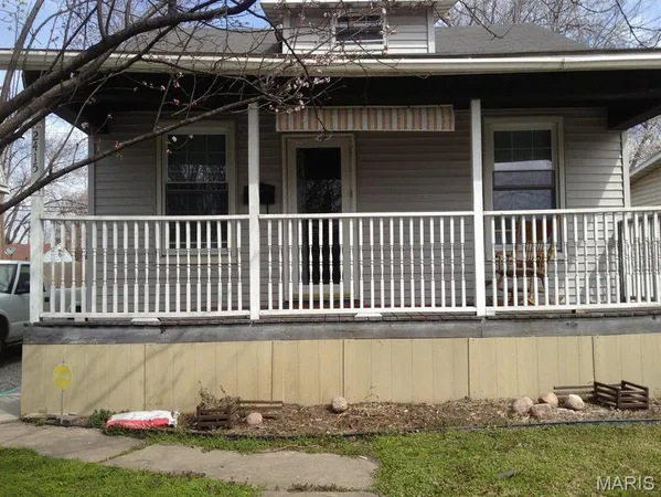 $69,000 | 2415 Hodges Avenue, Granite City, IL 62040