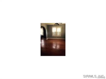 902 Logan Street Alton, IL 62002 - Photo 2 of 17 Gallery Image 2
