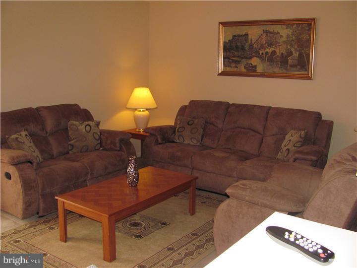 17-1 Cranberry Ridge Reading, PA 19606 - Photo 7 of 13 Gallery Image 7