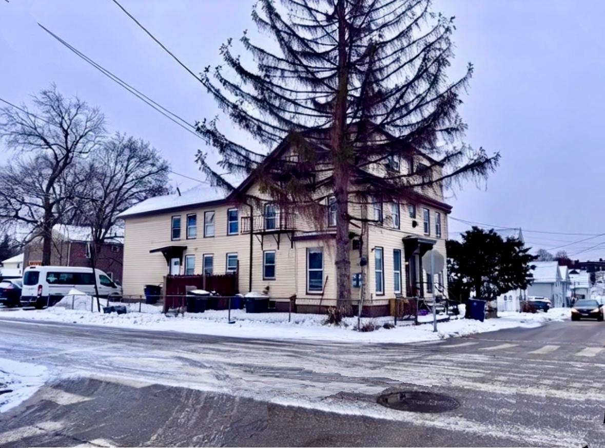 19 Cross Street Nashua, NH 03064 - Photo 2 of 2