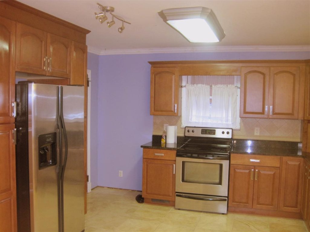 701 East River Street, Unit 701 RIVER STREET Anderson, SC 29624 - Photo 5 of 10 Gallery Image 5