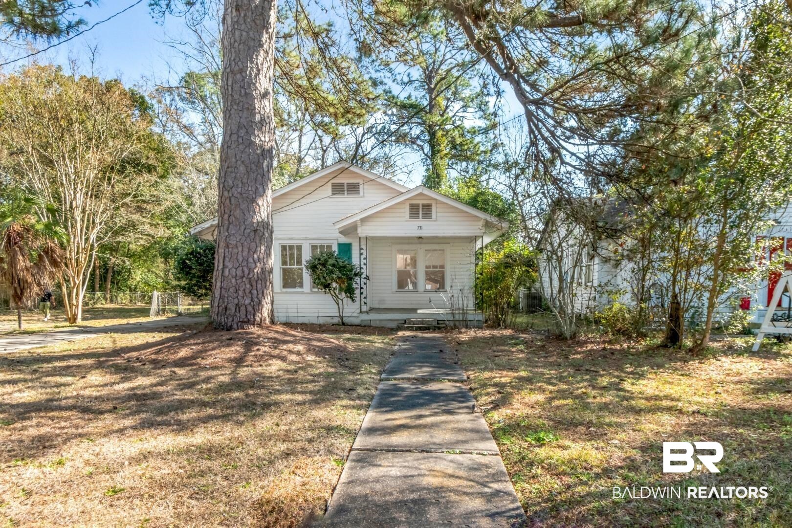 731 Jemison Street Mobile, AL 36606 - Photo 22 of 27 View of bungalow-style house