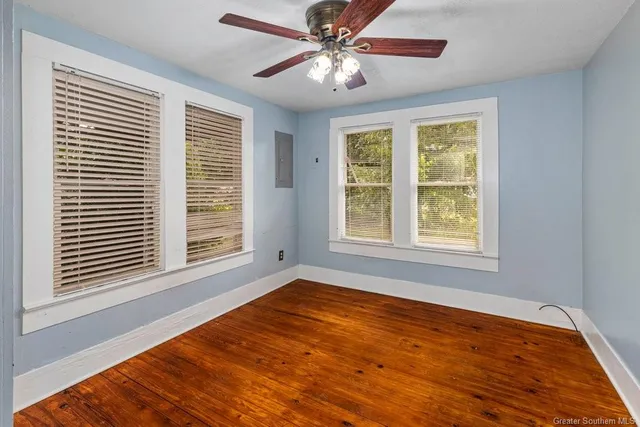 $99,900 | 307 South Welty Avenue, Iowa, LA 70647