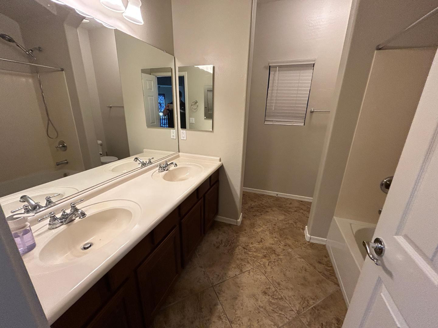 5411 West Rowel Road Phoenix, AZ 85083 - Photo 16 of 22 Photo #16