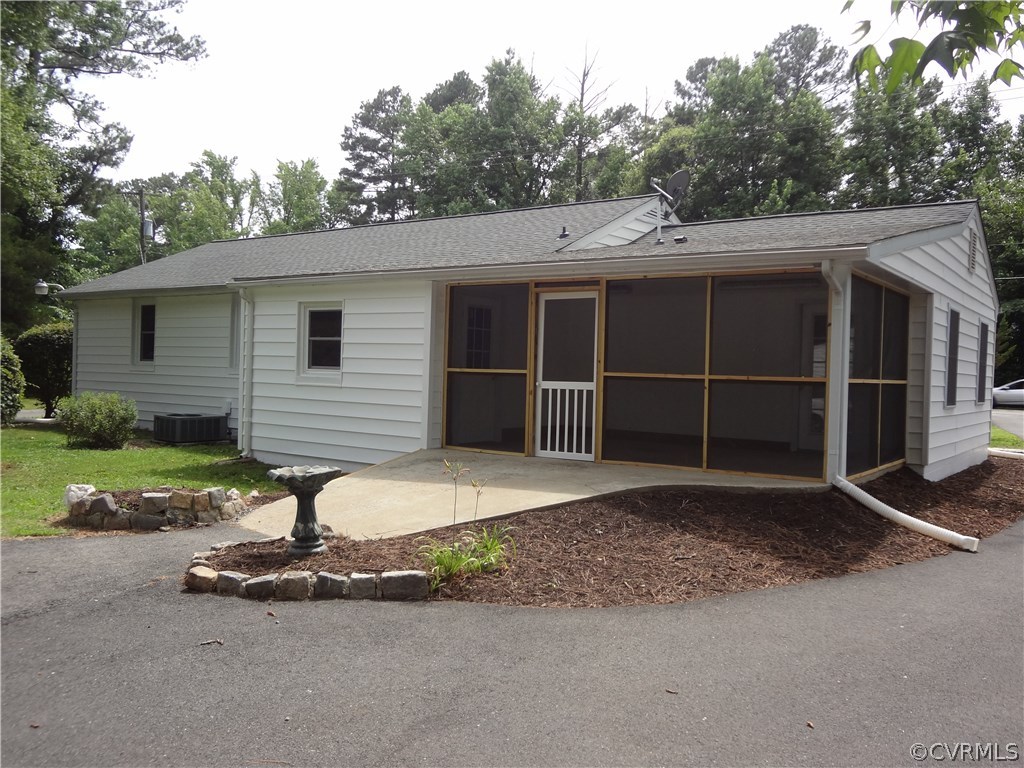 8402 Atlee Road Mechanicsville, VA 23116 - Photo 5 of 20 Gallery Image 5