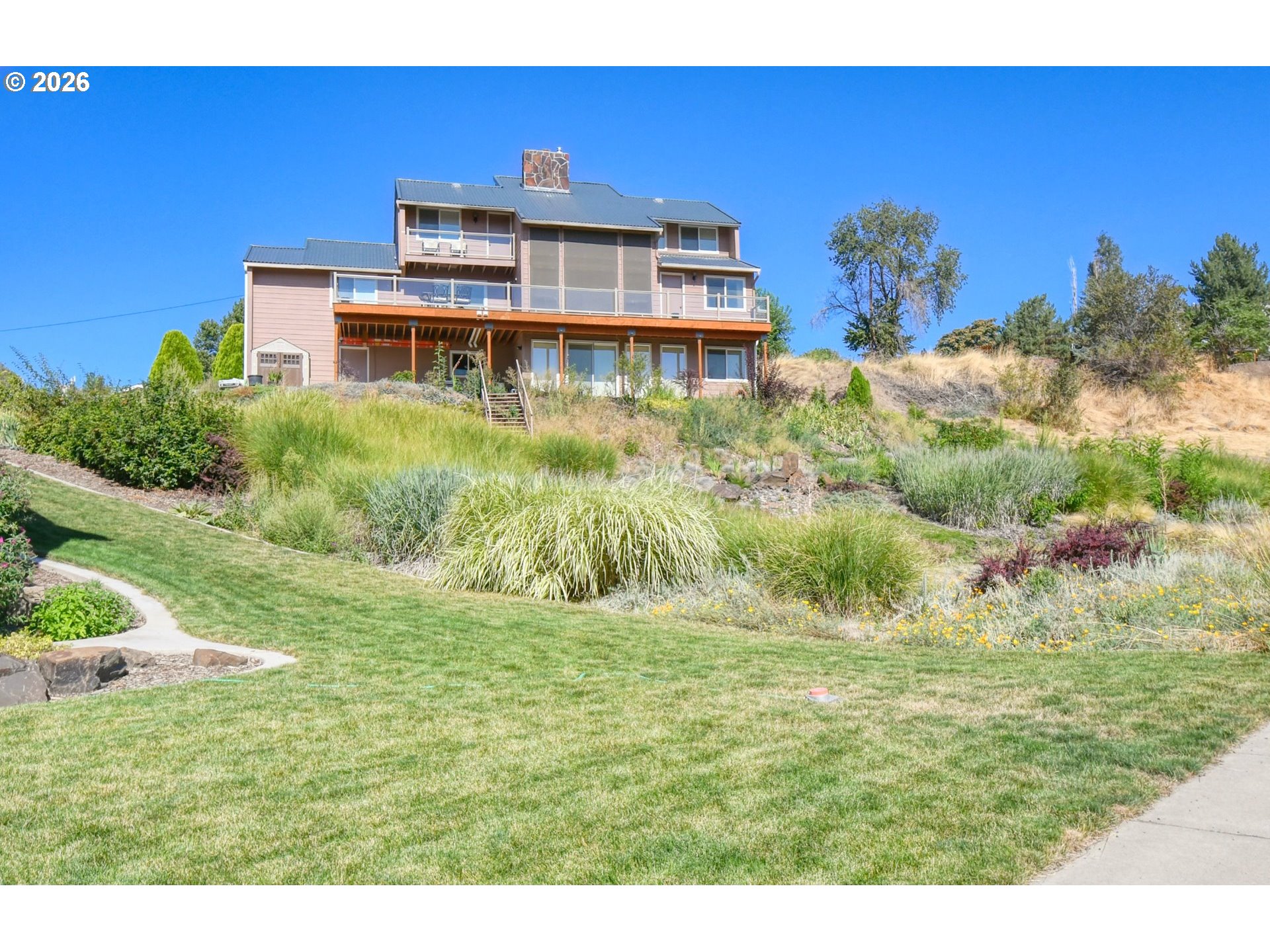 704 Northwest 3rd Drive Pendleton, OR 97801 - Photo 2 of 33