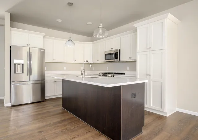 $534,900 | 5902 Saturn Drive, Madison, WI 53718