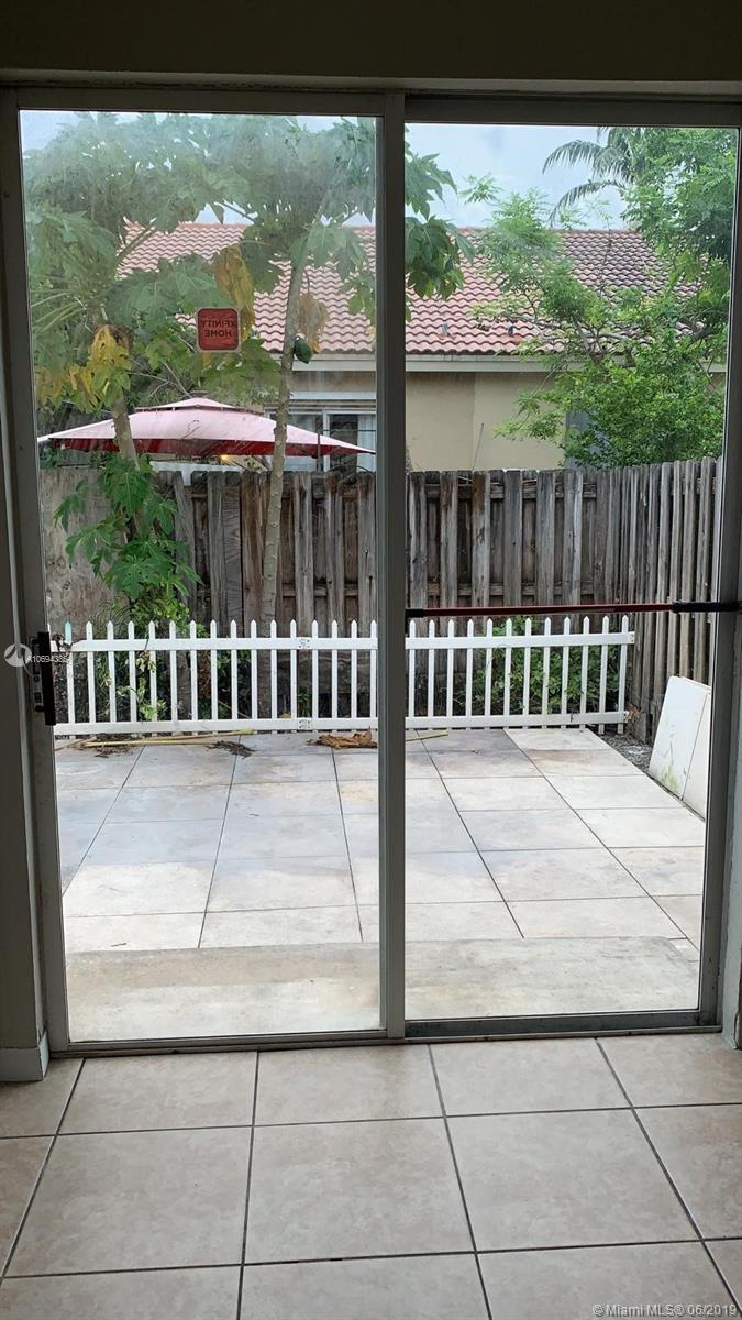160 Southwest 15th Road, Unit 160 Homestead, FL 33030 - Photo 5 of 9