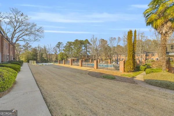 $289,000 | 29 North Stratford Drive, Athens, GA 30605