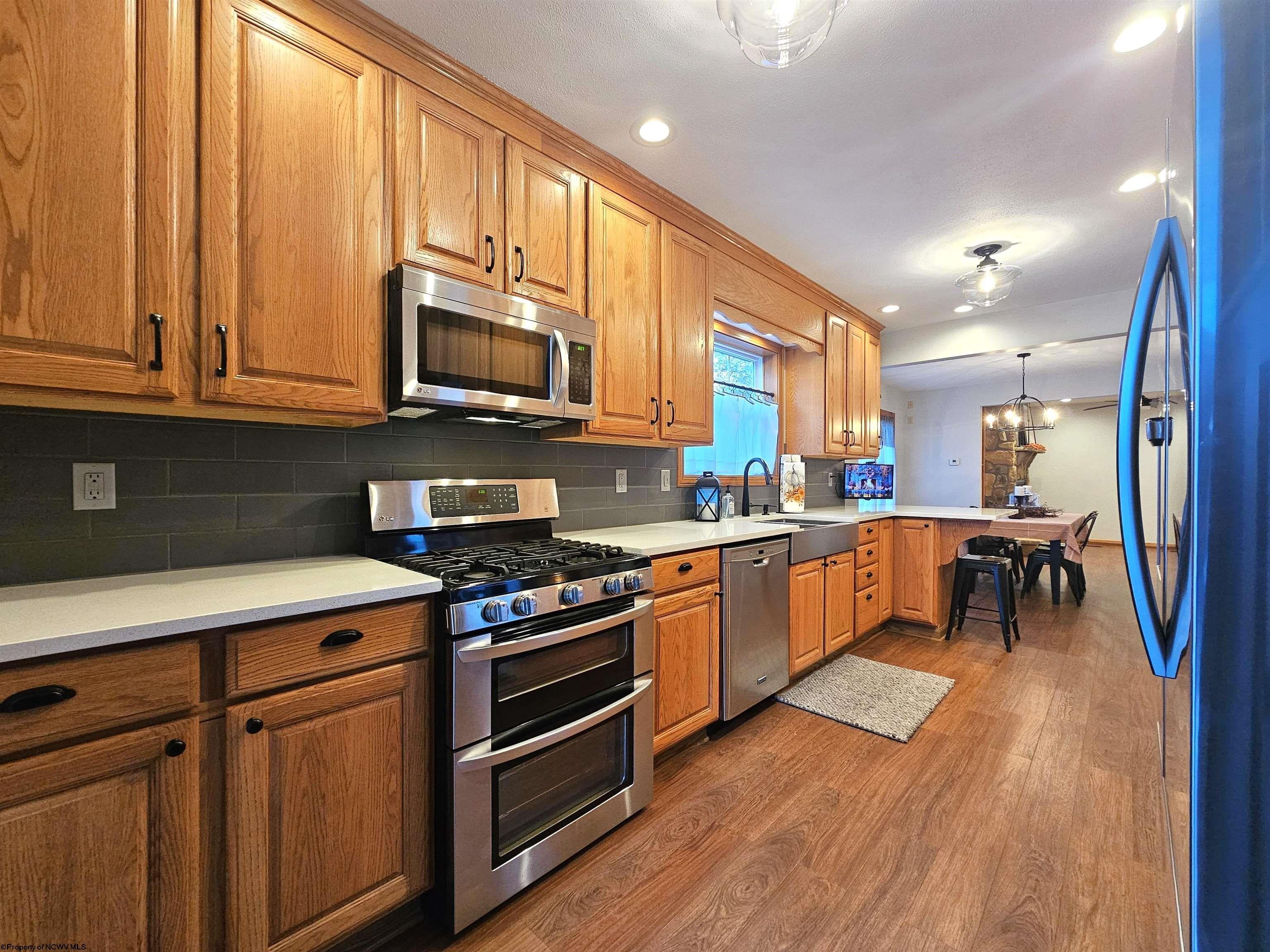 296 East Grafton Road Fairmont, WV 26554 - Photo 10 of 50 Gallery Image 10