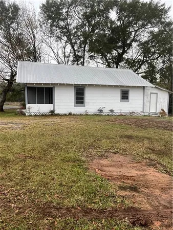 $110,000 | 154 Church Street, Campti, LA 71411