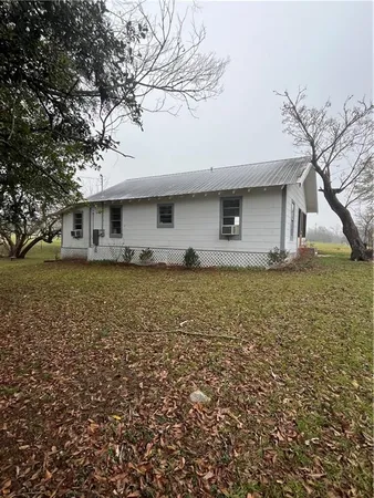 $110,000 | 154 Church Street, Campti, LA 71411