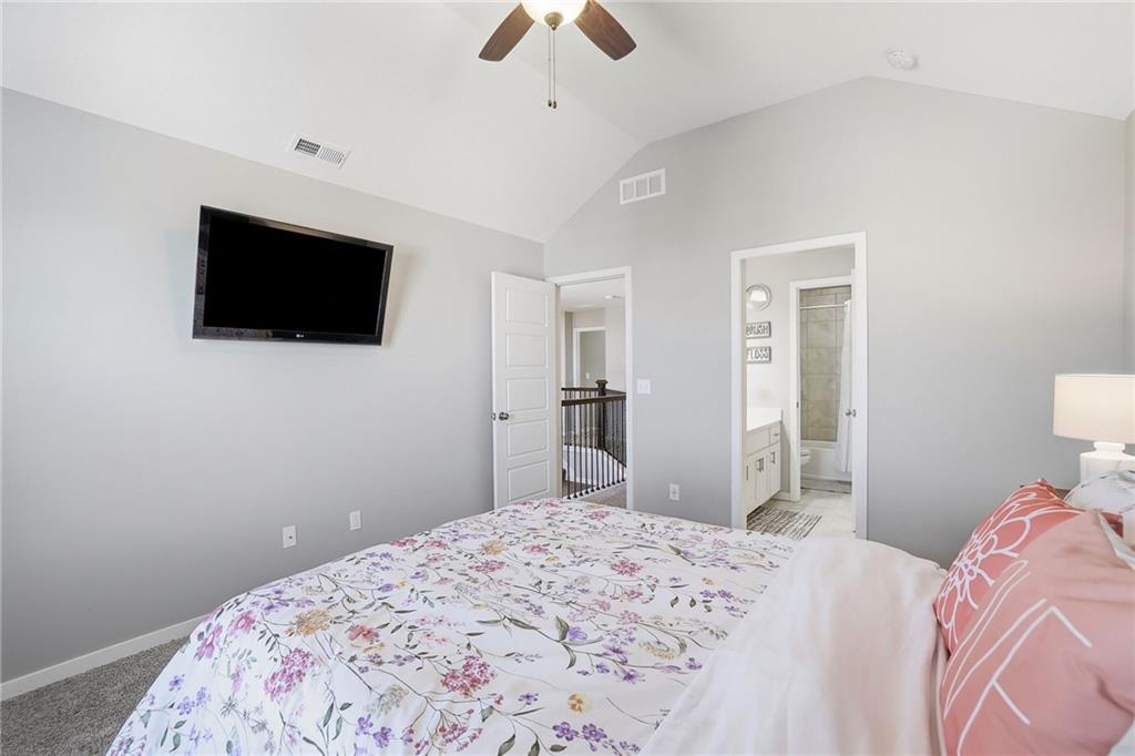 9161 Green Road Lenexa, KS 66227 - Photo 29 of 56