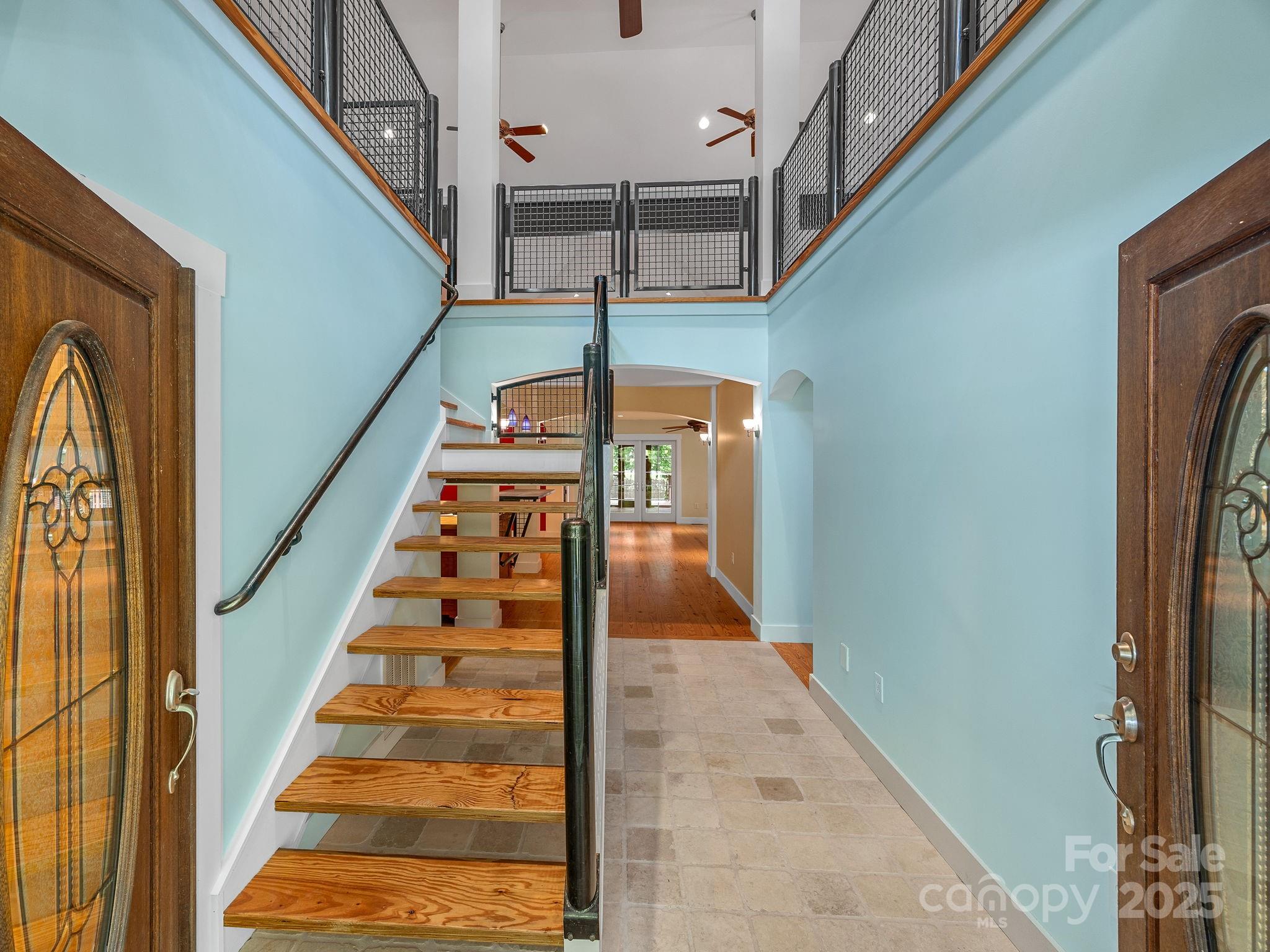 147 Woodland Road Tryon, NC 28782 - Photo 5 of 48 a view of entryway