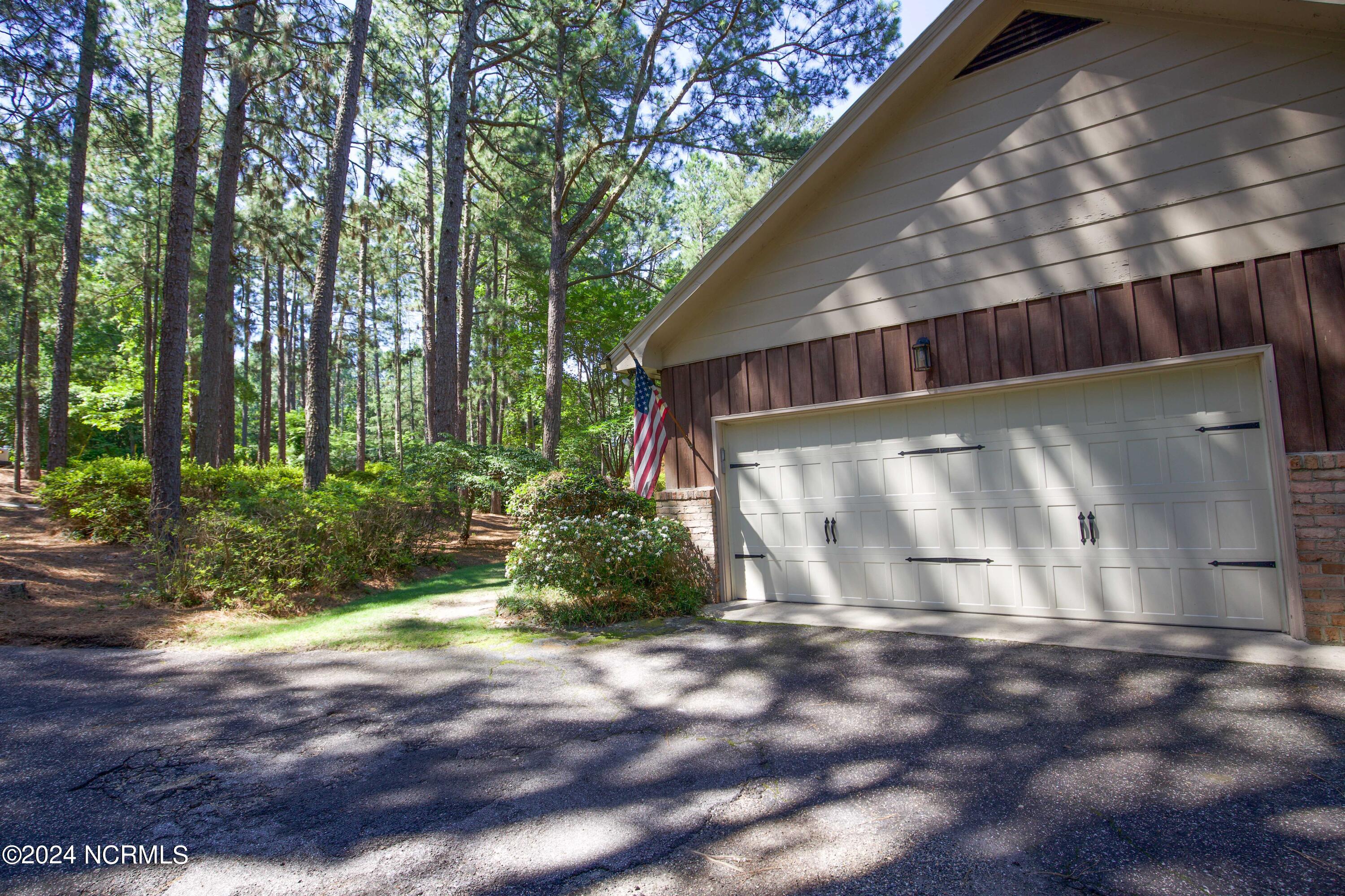 848 Barber Road Southern Pines, NC 28387 - Photo 4 of 63 848 Barber Rd-74