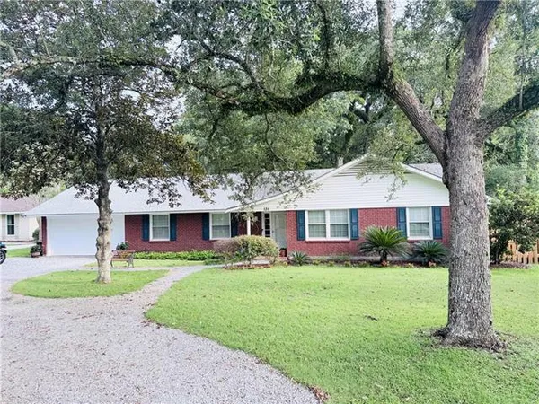 $465,000 | 131 Belle Terre Boulevard, Covington, LA 70433