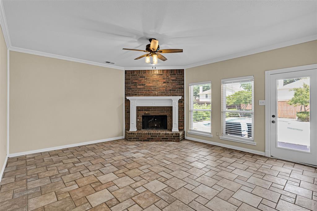 6906 Graham Drive Rowlett, TX 75089 - Photo 4 of 23