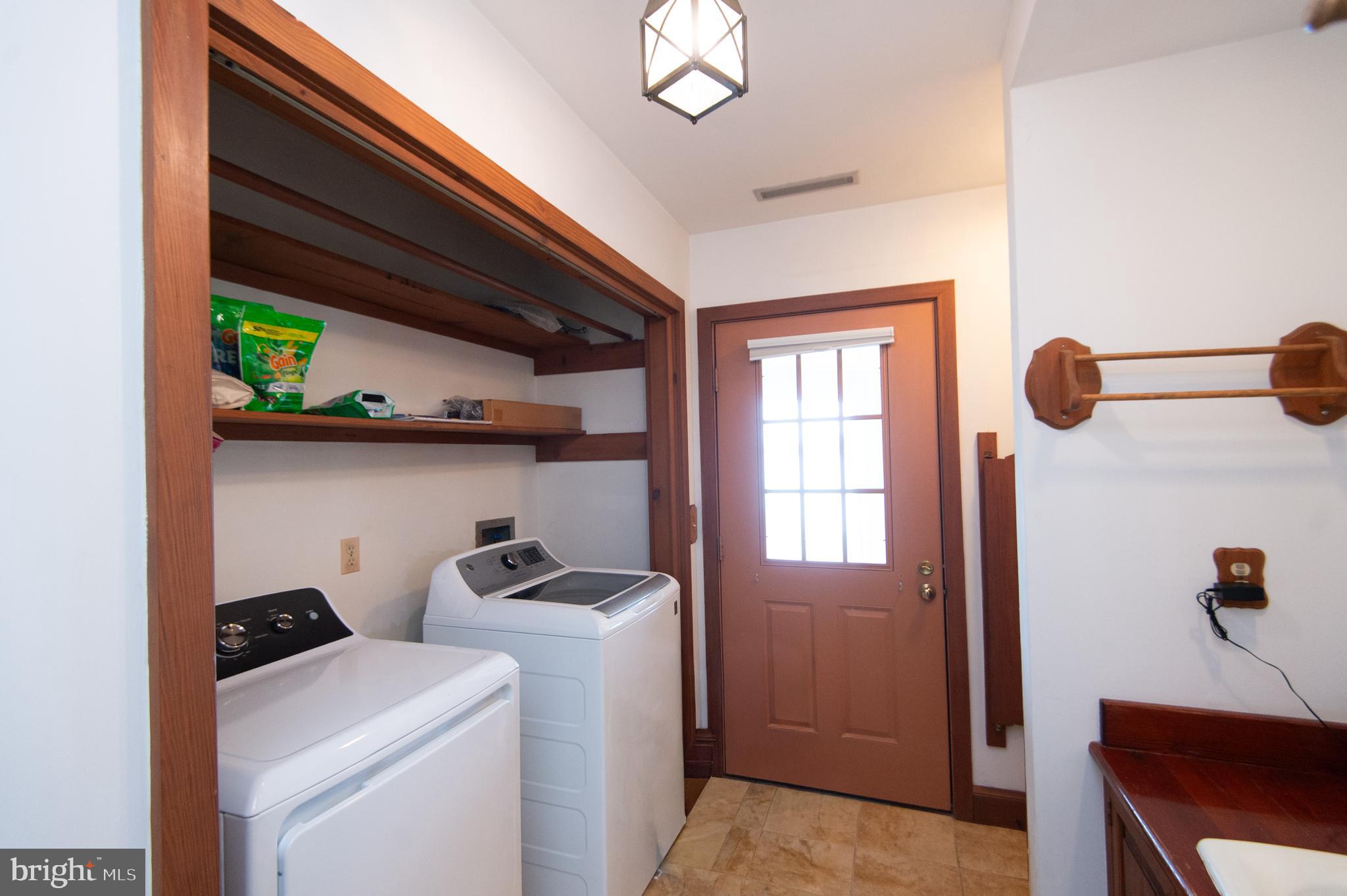 5499 Anderby Hall Road Royal Oak, MD 21662 - Photo 24 of 87 utility room