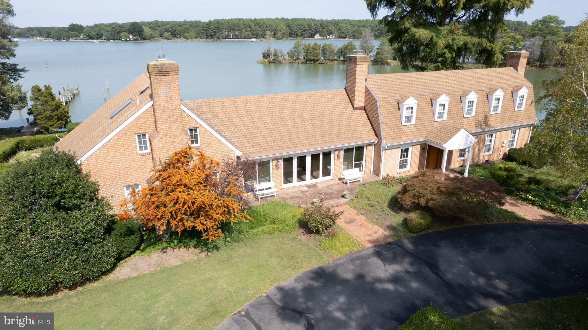 5499 Anderby Hall Road Royal Oak, MD 21662 - Photo 3 of 87 front view of main residence