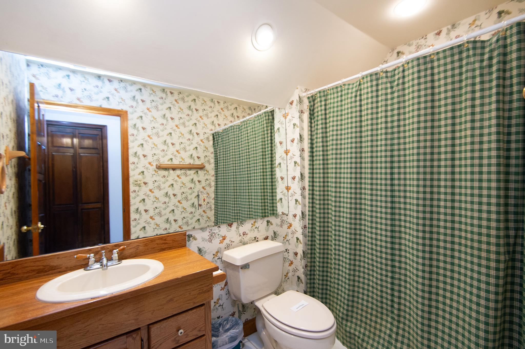 5499 Anderby Hall Road Royal Oak, MD 21662 - Photo 61 of 87 2nd floor - full bath #2